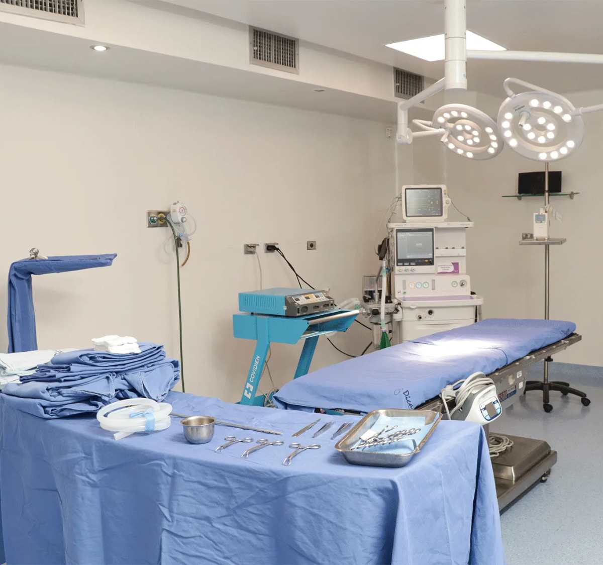 La importancia de elegir un cirujano certificado